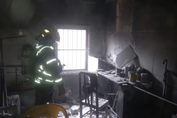 Incêndio atinge oficina de motos em Içara