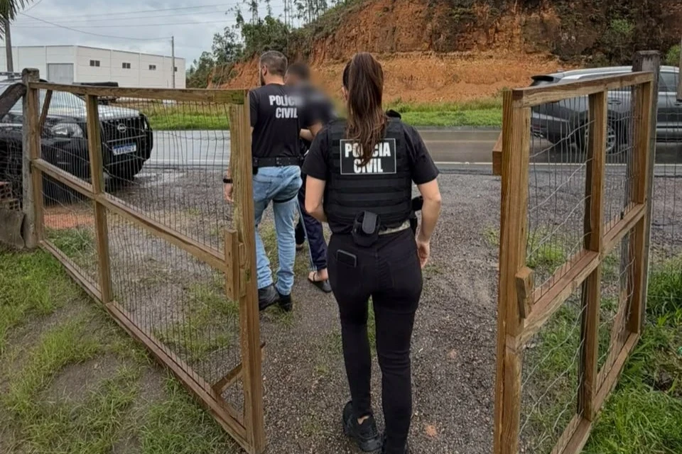 Investigado por tentativa de homicídio tem mandado de prisão temporária cumprido