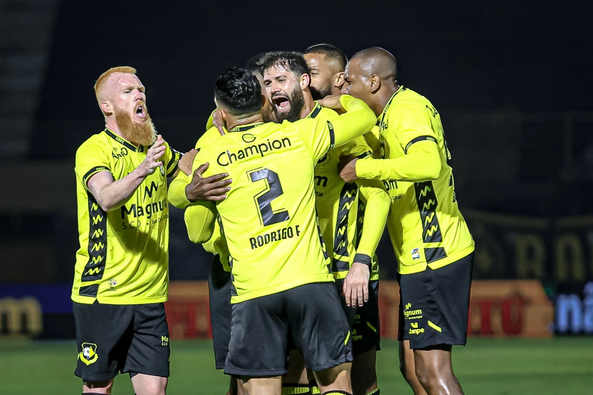 São Bernardo tem o terceiro melhor ataque da Série B