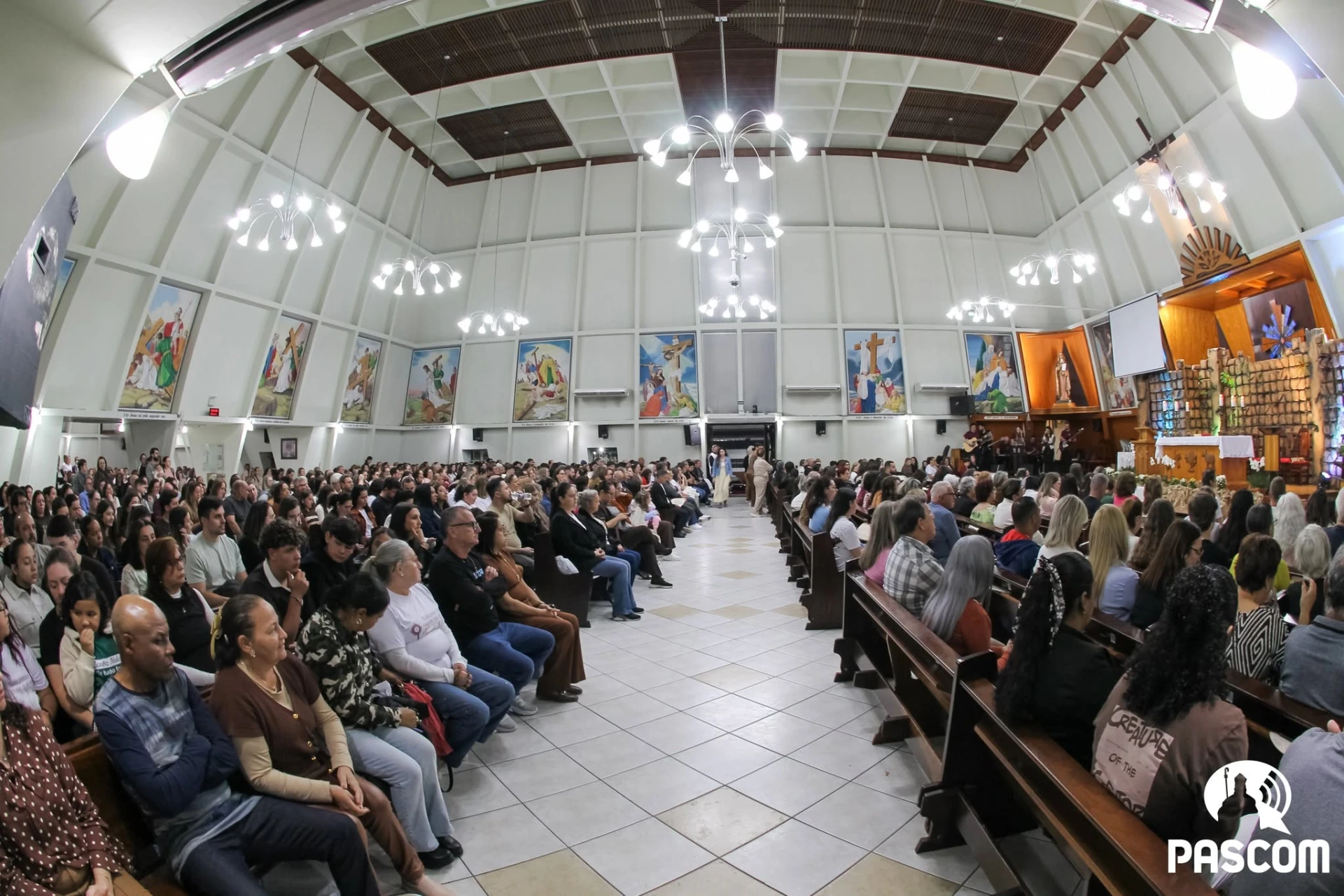 Cerco de Jericó começa em Criciúma com missas diárias e venda de sonhos