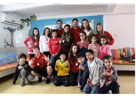 Alunos do IMG terminam o ano com ações do bem 