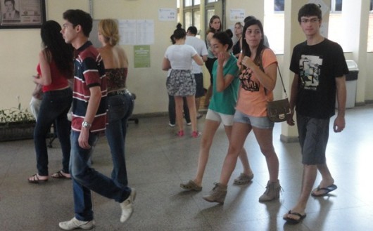  Movimentação intensa no Colegião 