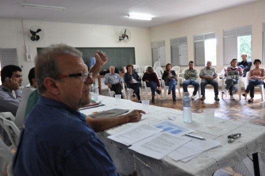 Agricultores conhecem propostas de Geraldo e Arnon para o setor