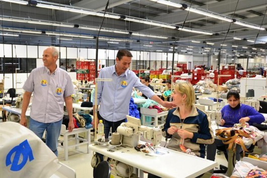 Marcos e Boaroli visitam empresas em Nova Veneza