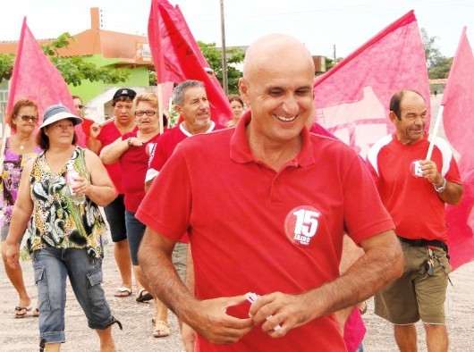 Barra Velha recebe Jairo Custódio 