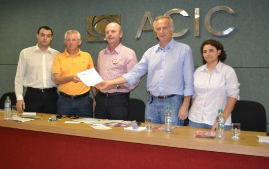 Benedet e Brezola encontram-se com entidades empresariais