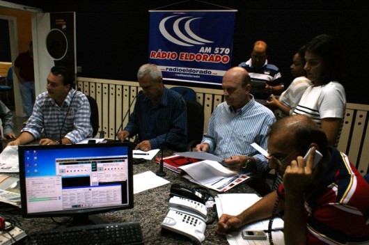 Benedet participa de último debate na rádio Eldorado