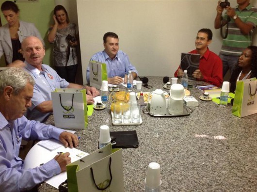 Fábio Brezola apresenta propostas em debate 