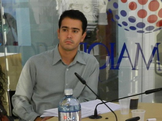 Rodrigo Maciel apresenta propostas para a saúde, em debate