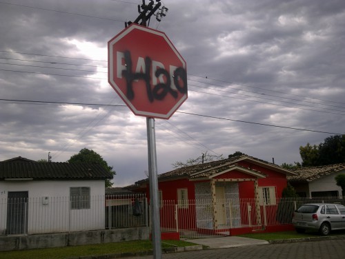 Vandalismo contra o bem público