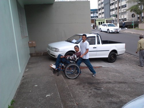 Falta de respeito em locais para deficientes