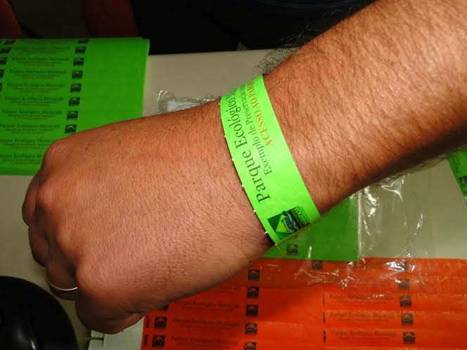Parque Ecológico Maracajá adota pulseiras de identificação para visitantes
